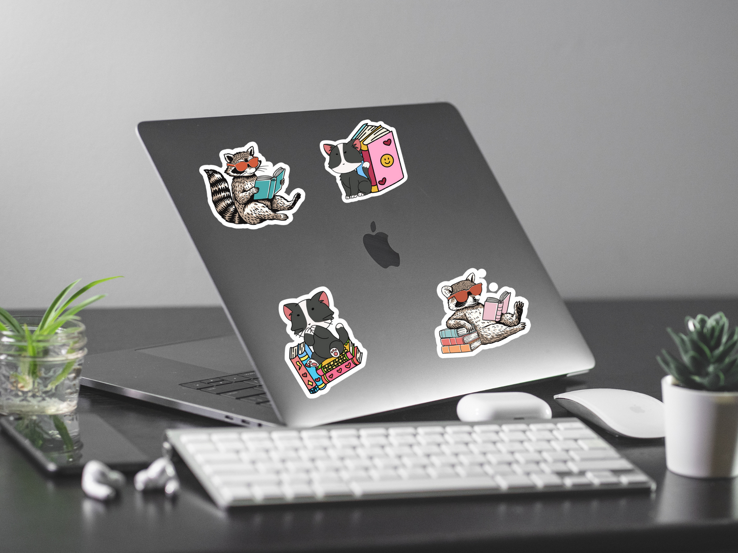 Vinyl Stickers Cozy Reader â Book Mode