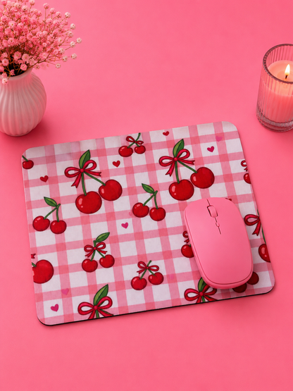 Cherry Gingham – Musmatta med Körsbärsmotiv